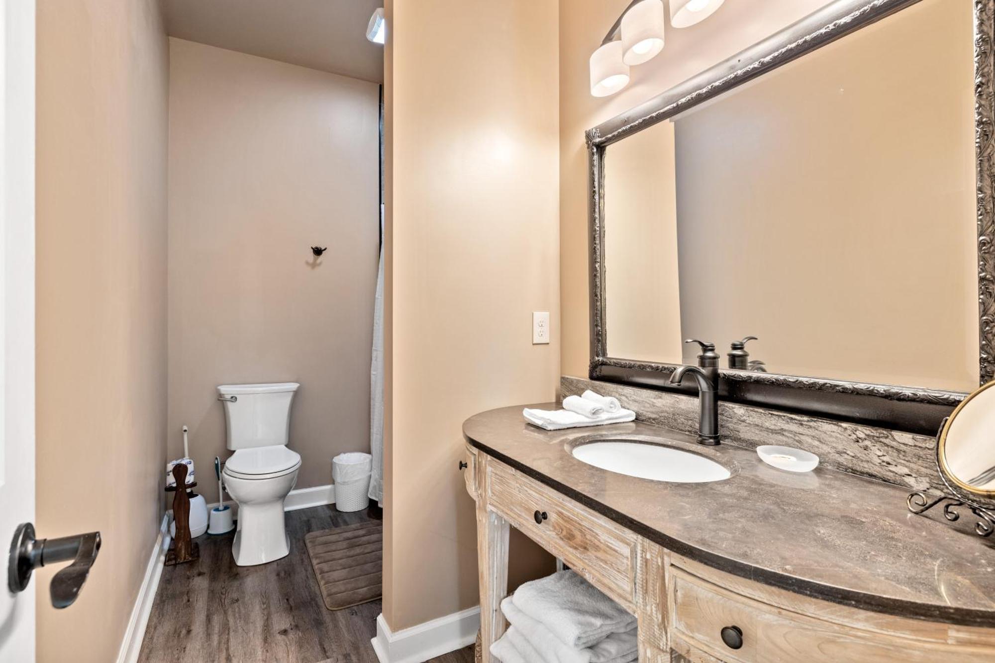 Bear Pass Is A 3 Bed 2 Bath Craftsman Style Home Located Within Walking Distance To Dt Gatlinburg Exteriér fotografie
